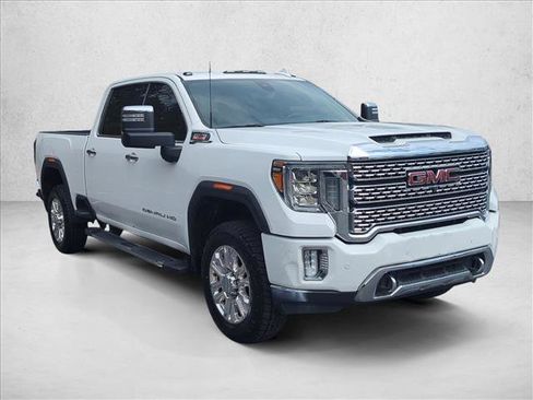 Used 2020 GMC Sierra 2500 Denali w/ Denali Ultimate Package image 3