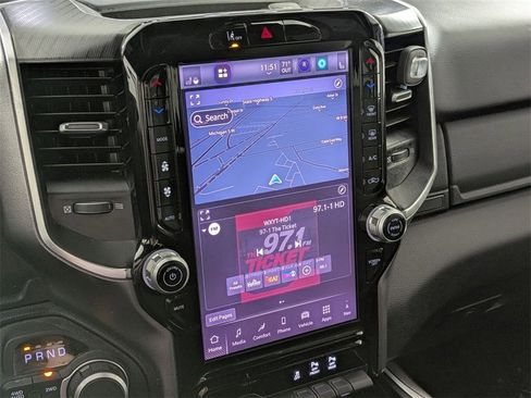 Certified 2025 RAM 1500 Big Horn image 25