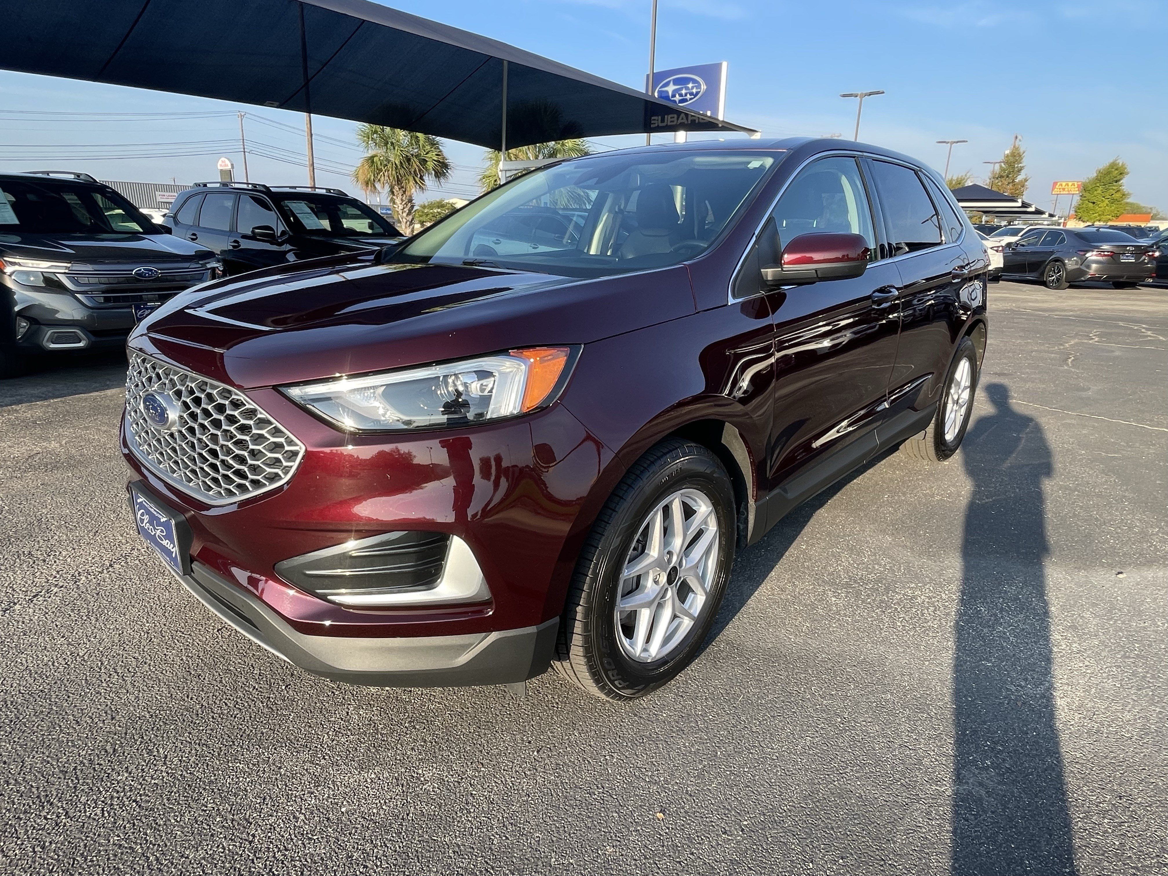 Used 2023 Ford Edge SEL AWD/4WD image 4