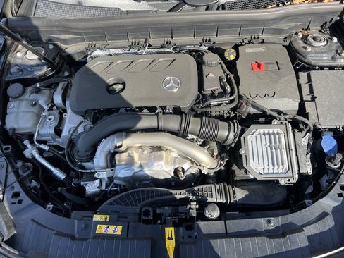 Certified 2025 Mercedes-Benz GLB 250 image 36