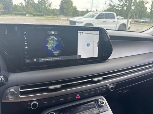 Used 2025 Hyundai Palisade SEL FWD image 30