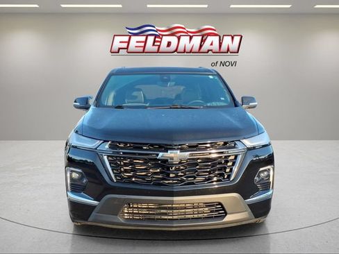 Used 2023 Chevrolet Traverse Premier w/ Redline Edition AWD/4WD image 9