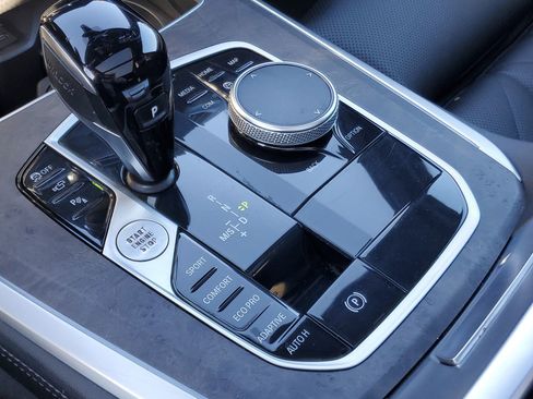 Used 2023 BMW X5 sDrive40i w/ Premium Package image 33