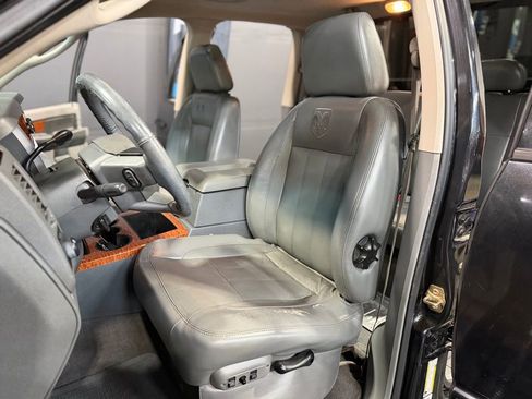 Used 2007 Dodge Ram 3500 Truck Laramie AWD/4WD image 20
