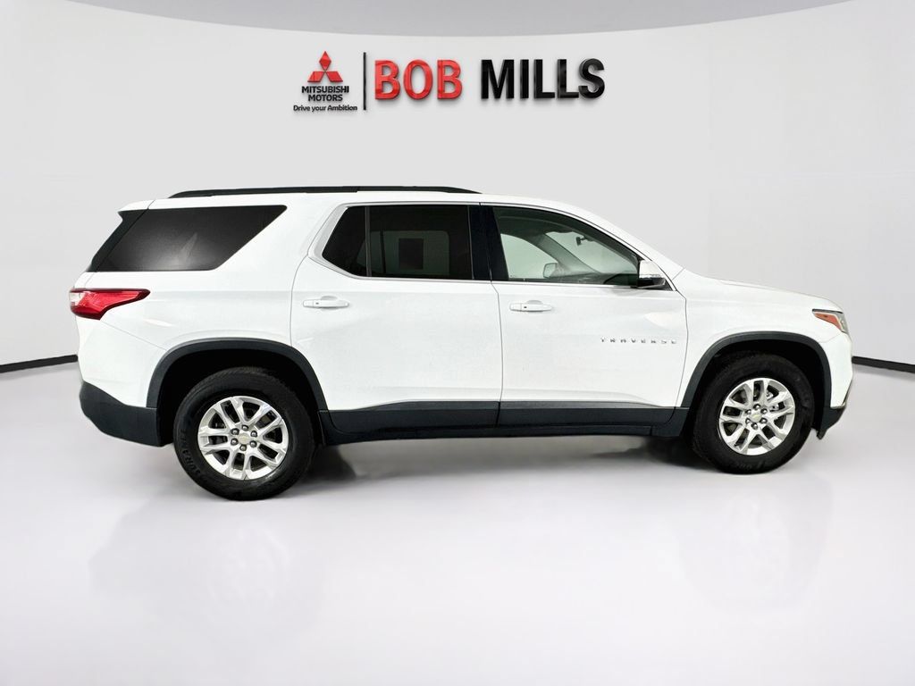 Used 2021 Chevrolet Traverse LT FWD image 8