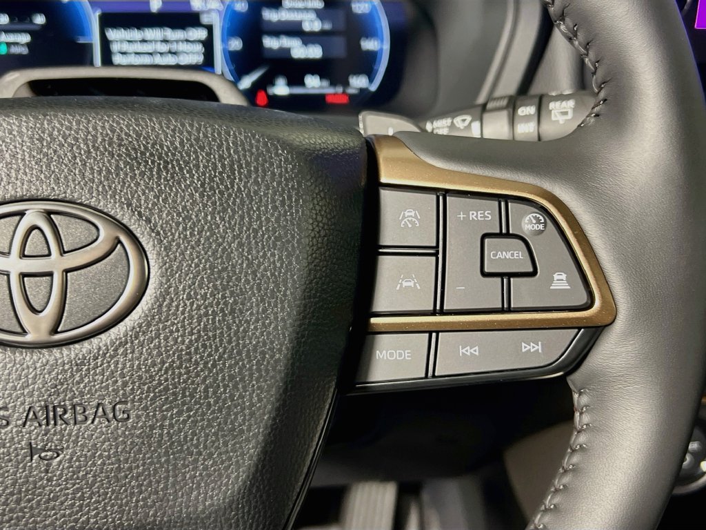 New 2026 Toyota Grand Highlander AWD Hybrid image 17