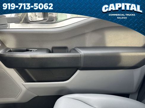 New 2026 Ford F350 XL w/ XL Chrome Package image 28