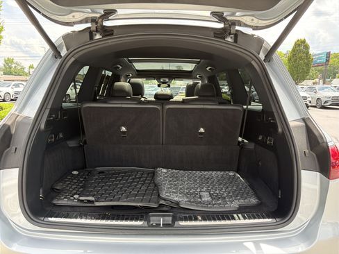 Used 2024 Mercedes-Benz GLS 450 4MATIC image 33