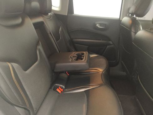 Used 2019 Jeep Compass Limited FWD image 19