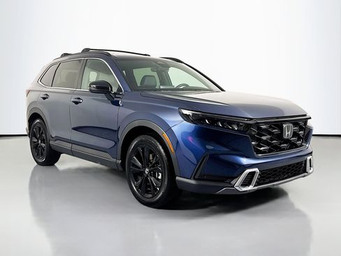 Certified 2023 Honda CR-V Sport Touring image 3