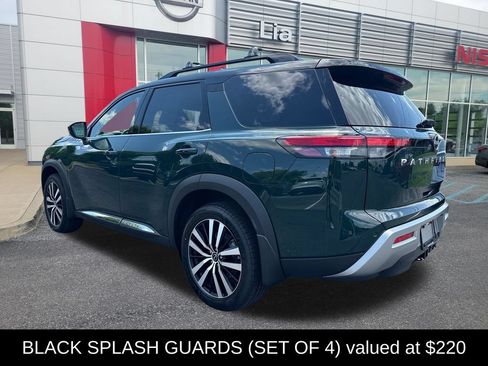 Certified 2023 Nissan Pathfinder Platinum AWD/4WD image 8