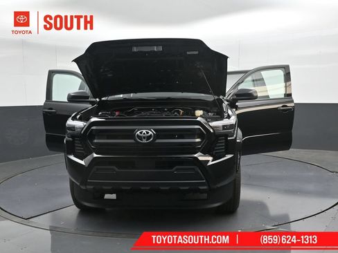 Used 2025 Toyota Tacoma SR RWD image 51