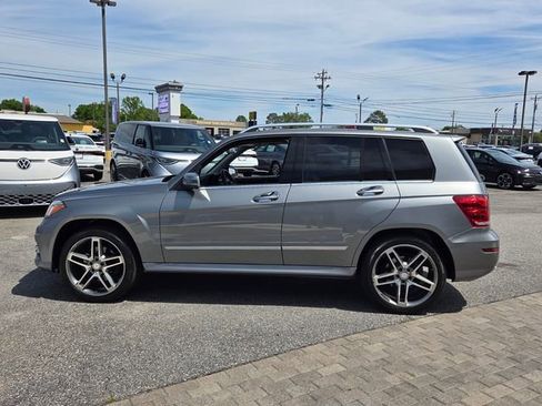 Used 2015 Mercedes-Benz GLK 350 4MATIC image 4