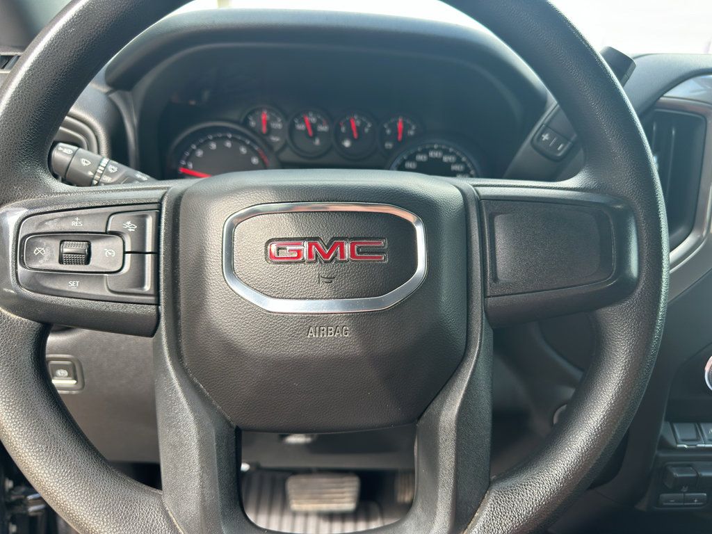 Used 2024 GMC Sierra 1500 Pro w/ Graphite Edition AWD/4WD image 16