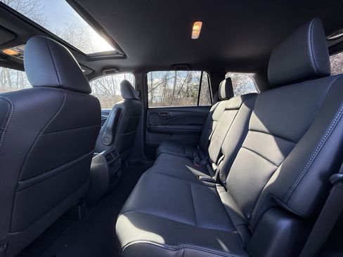 Used 2023 Honda Passport EX-L image 30