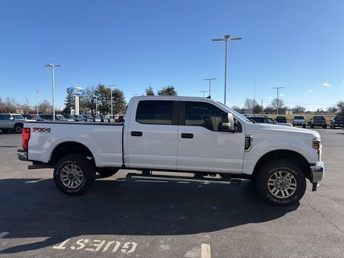 Used 2019 Ford F250 XL w/ STX Appearance Package image 5
