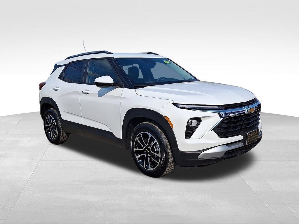 Certified 2024 Chevrolet TrailBlazer LT FWD image 1
