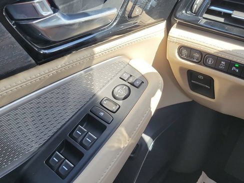 Used 2023 Acura MDX SH-AWD w/ Advance Package image 20