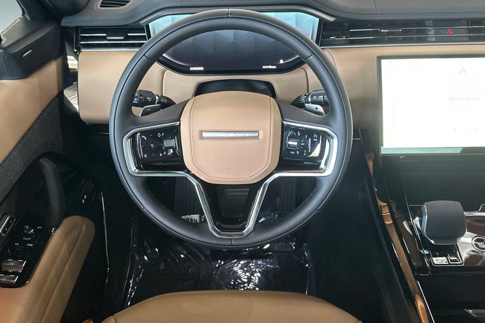 New 2027 Land Rover Range Rover Sport SE AWD/4WD image 16