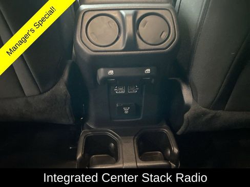 Used 2021 Jeep Gladiator Willys image 13