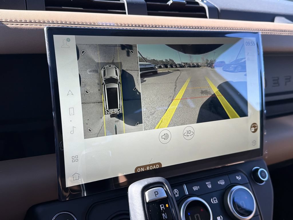 New 2026 Land Rover Defender 130 X-Dynamic SE AWD/4WD image 27