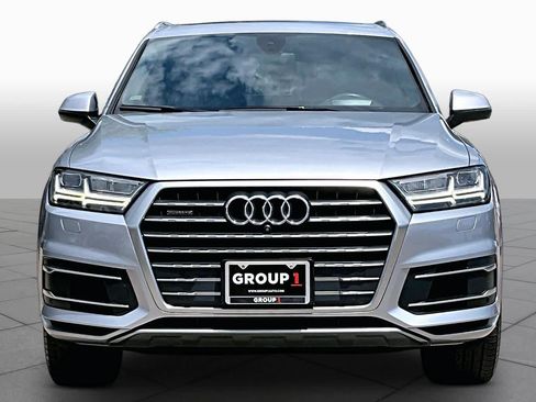 Used 2018 Audi Q7 3.0T Prestige AWD/4WD image 4