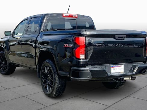 Certified 2024 Chevrolet Colorado Z71 w/ LPO, Dark Essentials Package image 11