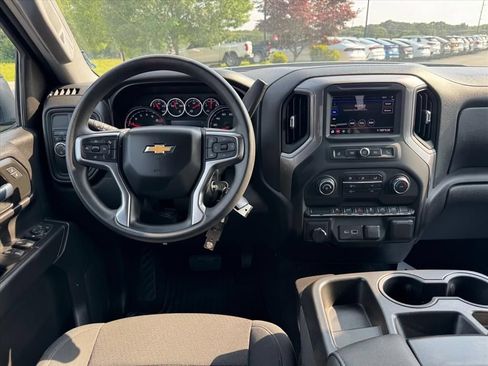 Used 2021 Chevrolet Silverado 1500 Custom w/ Safety Confidence Package RWD image 13