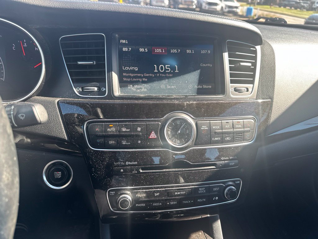 Used 2014 Kia Cadenza Premium w/ Luxury Package FWD image 13