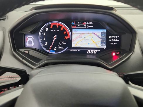 Used 2018 Lamborghini Huracan LP 580-2 RWD image 37