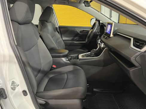 Used 2023 Toyota RAV4 LE image 16