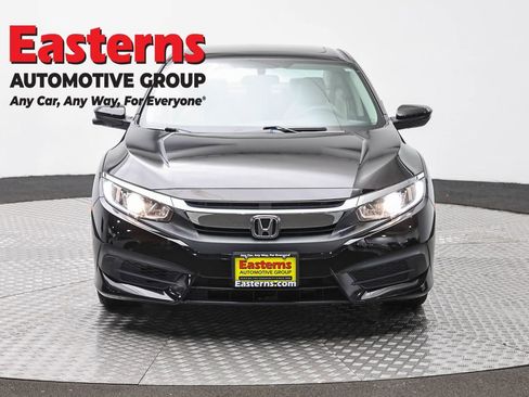 Used 2017 Honda Civic EX image 2