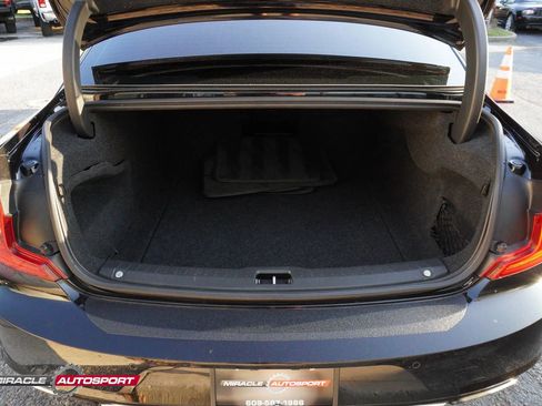 Used 2017 Volvo S90 T6 Inscription w/ Vision Package image 28