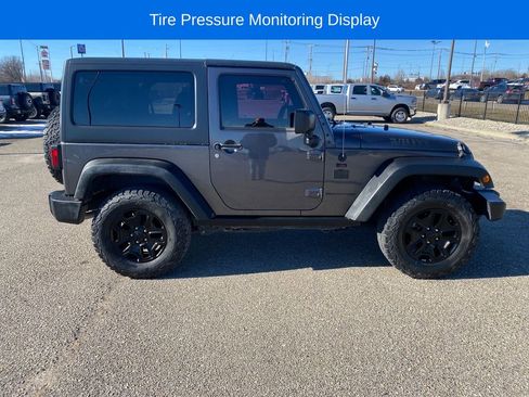 Used 2018 Jeep Wrangler Sport image 7