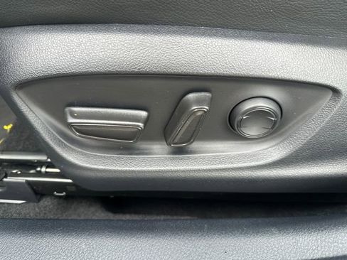 Used 2024 Toyota Camry SE w/ Convenience Package FWD image 15