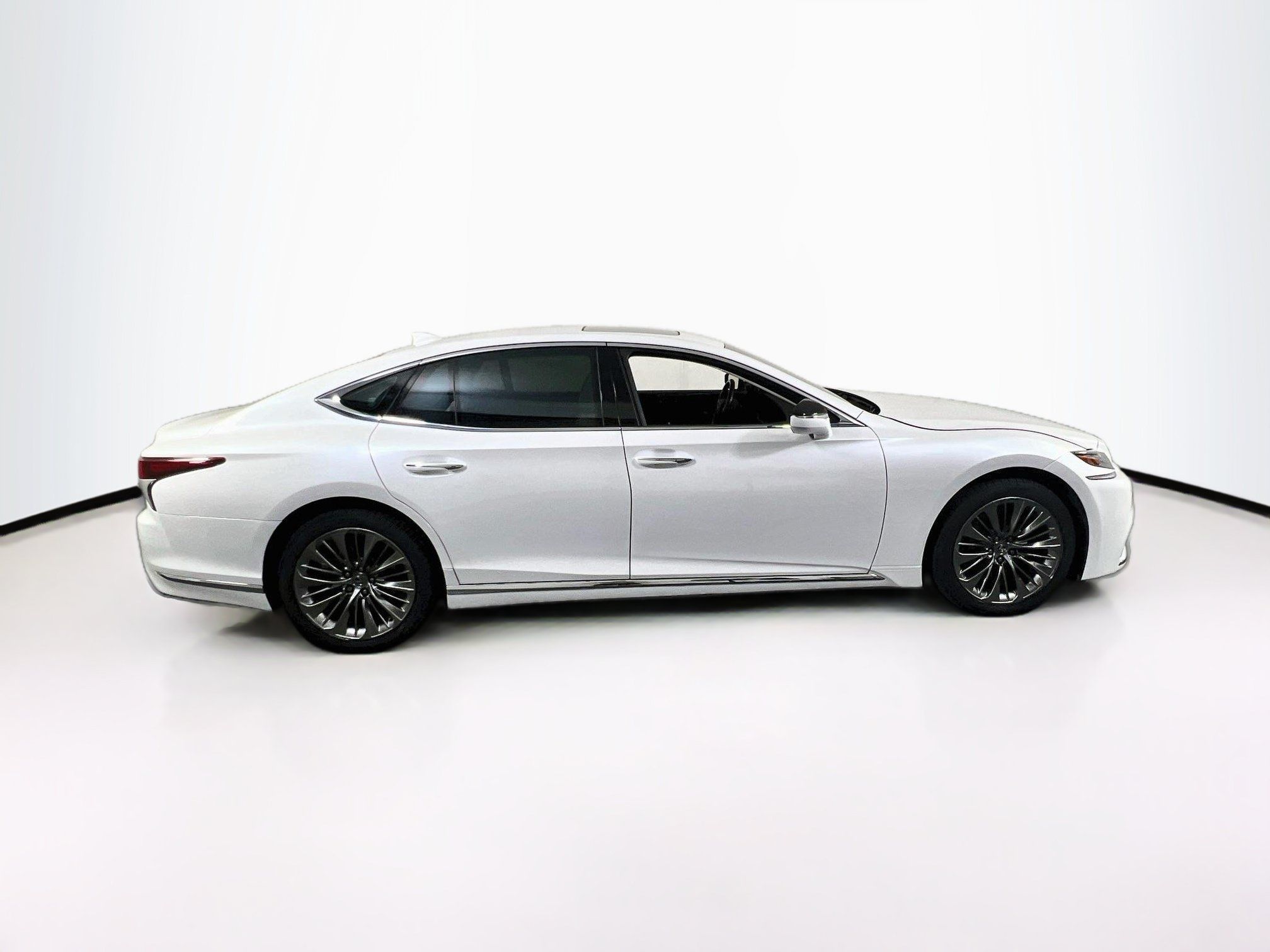 Used 2018 Lexus LS 500 AWD w/ Interior Upgrade Package image 4
