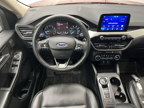 Used 2020 Ford Escape SEL image 16