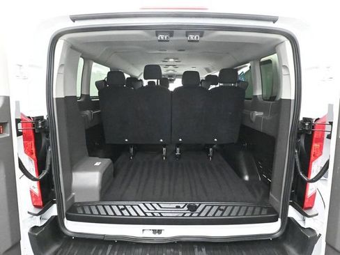 Used 2023 Ford Transit 350 XLT image 32