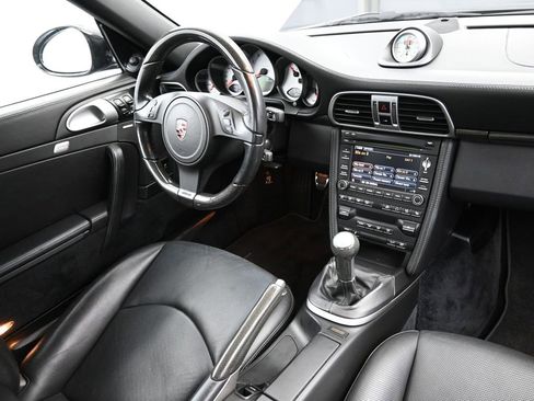 Used 2011 Porsche 911 Carrera 4S image 26