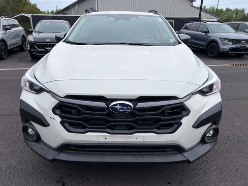 Used 2024 Subaru Crosstrek 2.0i Premium AWD/4WD image 12