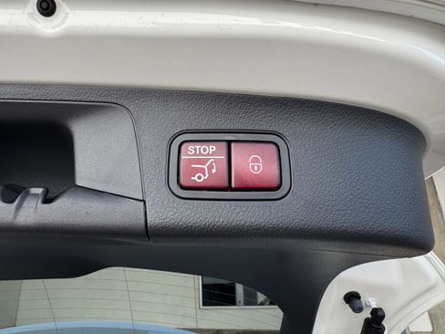 New 2025 Mercedes-Benz GLA 250 image 19