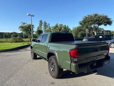 Used 2021 Toyota Tacoma SR5 w/ Trail Edition RWD image 4