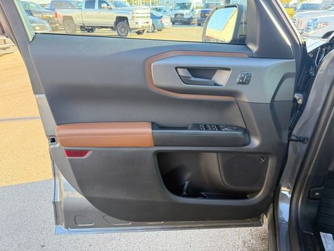 New 2025 Ford Bronco Sport Outer Banks w/ Outer Banks Tech Package+ image 8