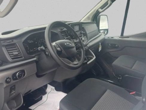 Used 2025 Ford Transit 150 Low Roof RWD image 13