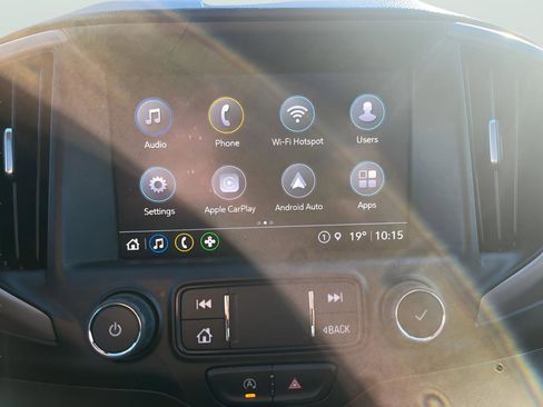 Used 2022 GMC Terrain AT4 image 26