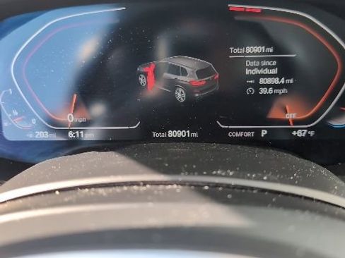 Used 2022 BMW X5 xDrive40i w/ M Sport Package AWD/4WD image 6