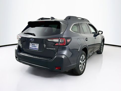 Used 2024 Subaru Outback Premium image 5