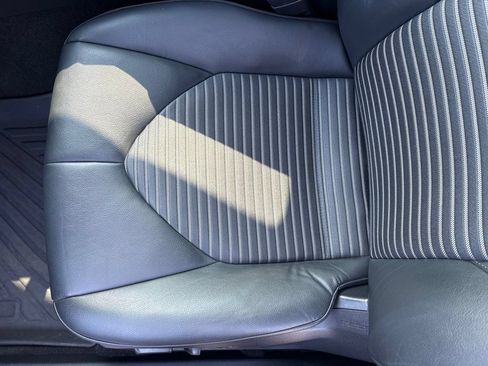 Used 2023 Toyota Camry SE w/ Cold Weather Package FWD image 15