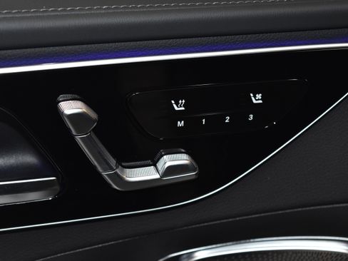 New 2026 Mercedes-Benz C 300 4MATIC Sedan image 4