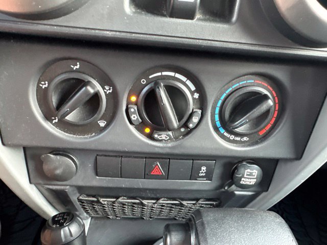 Used 2010 Jeep Wrangler Unlimited Sport AWD/4WD image 18